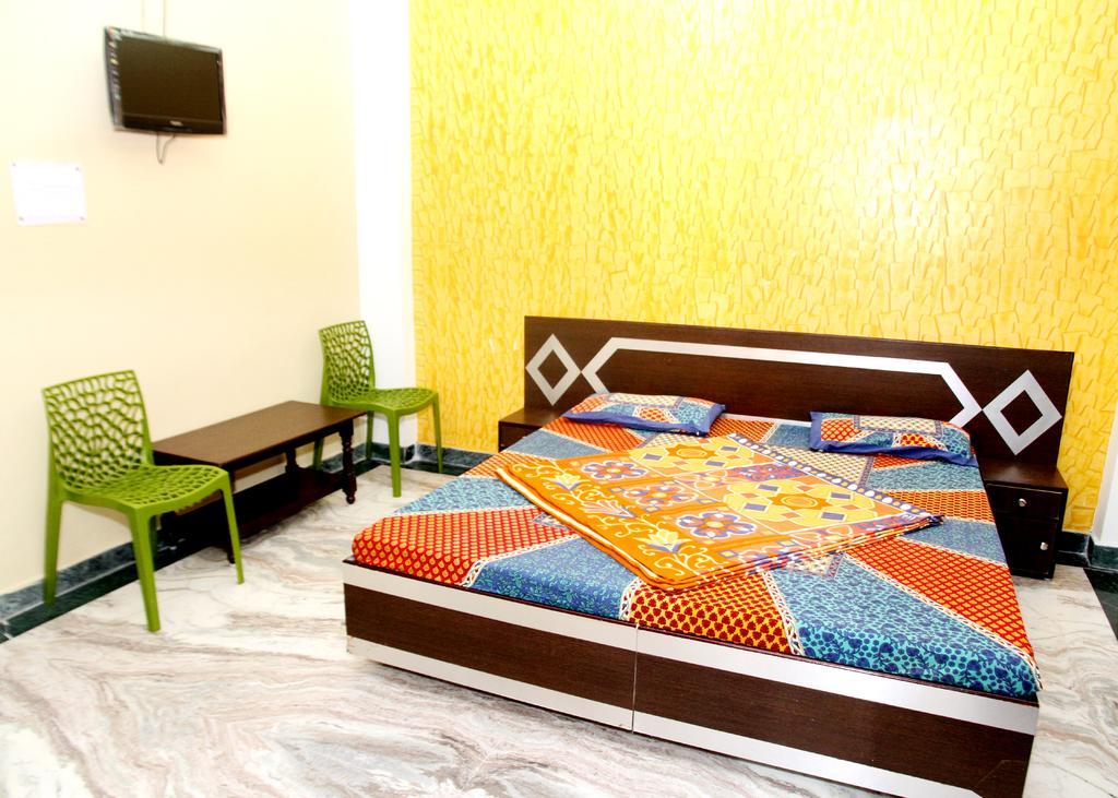 Hotel Madhusudan Rishīkesh Eksteriør bilde