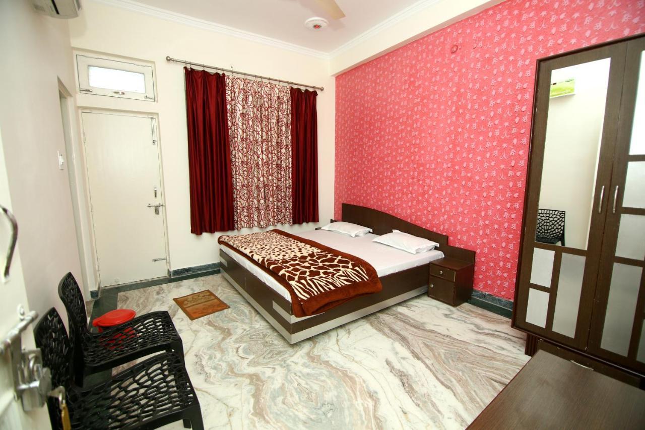 Hotel Madhusudan Rishīkesh Eksteriør bilde